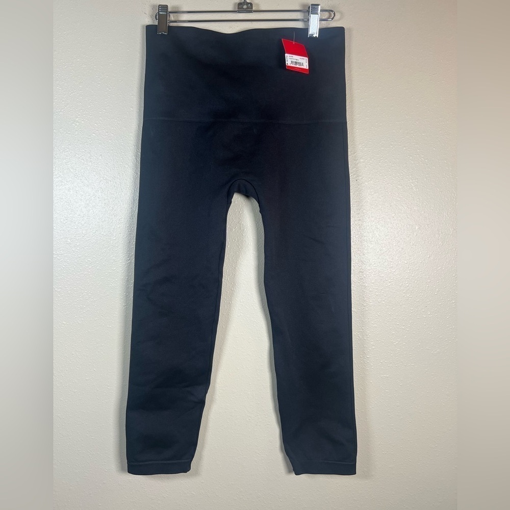NWT Spanx Cropped Lamn Leggings Very Black Size 1X